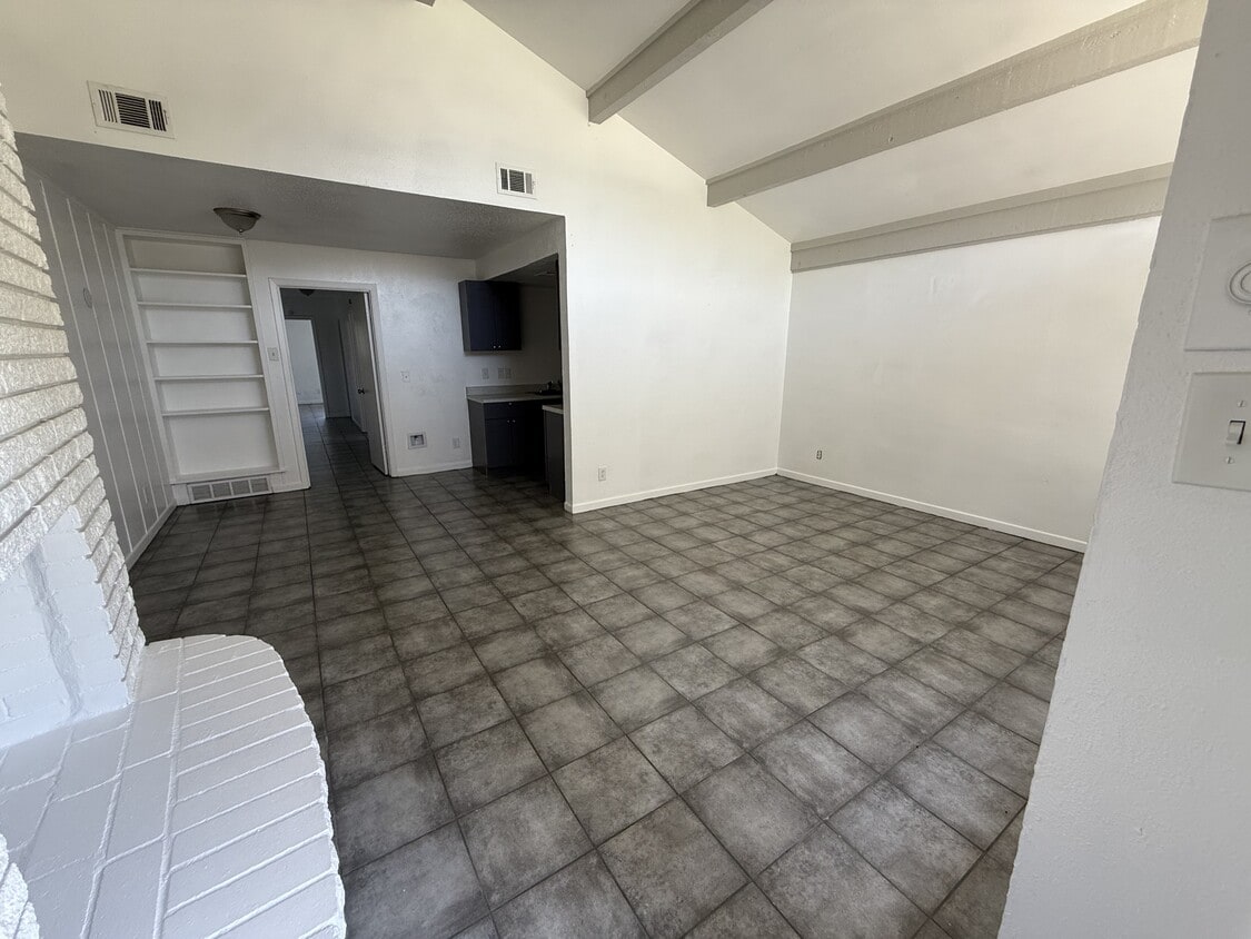 Photo - 2927 Lourdes St (Dallas, TX)