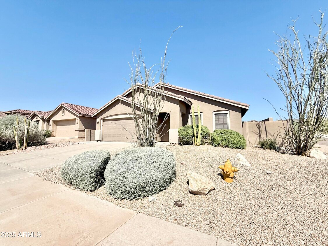 Foto principal - 15723 N 102nd St