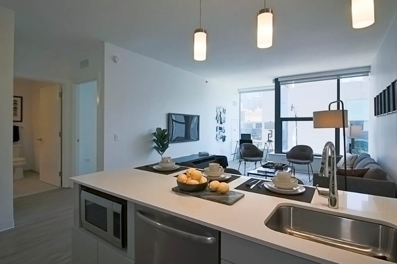 Photo - 797 W Van Buren St (Chicago, IL)