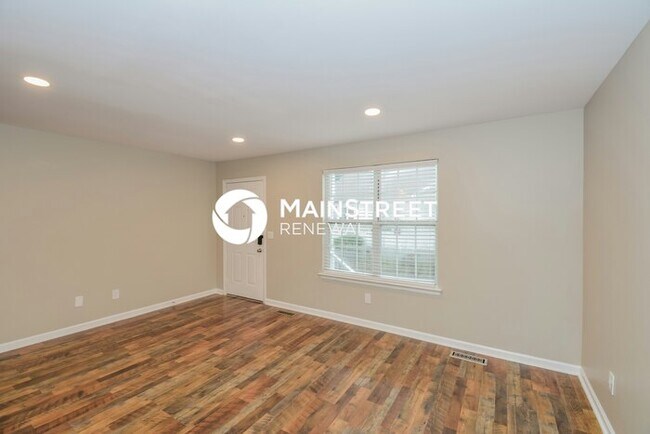 Foto del edificio - 3 Bedroom Pet-Friendly Home in NASHVILLE, TN with Main Street Renewal