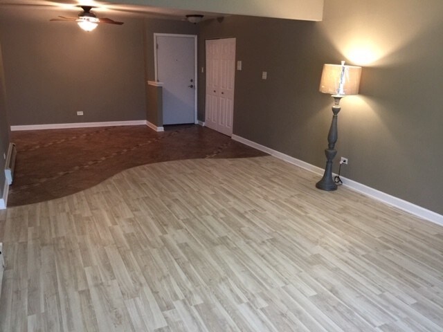 Foto del edificio - 100 Willow Ln