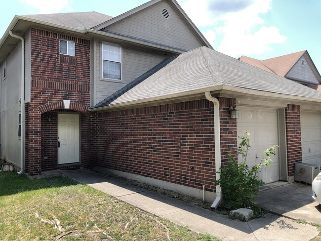 Building Photo - 10100 S Mary Moore Searight Dr