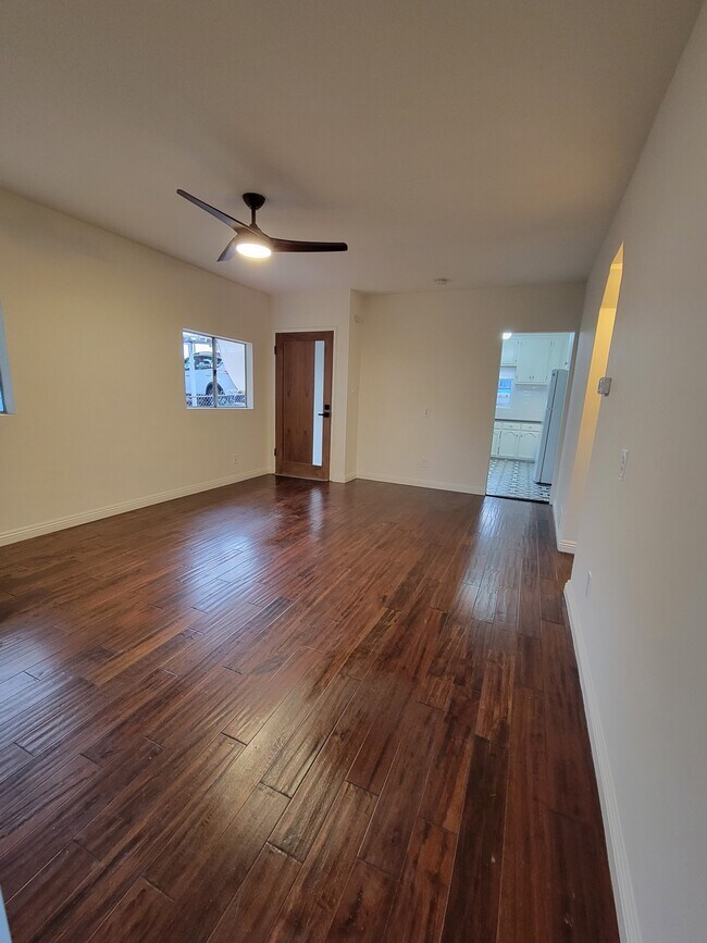 Building Photo - 4822 Farquhar St