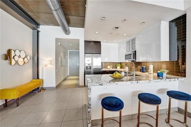 Foto del edificio - 110 SE 2nd St