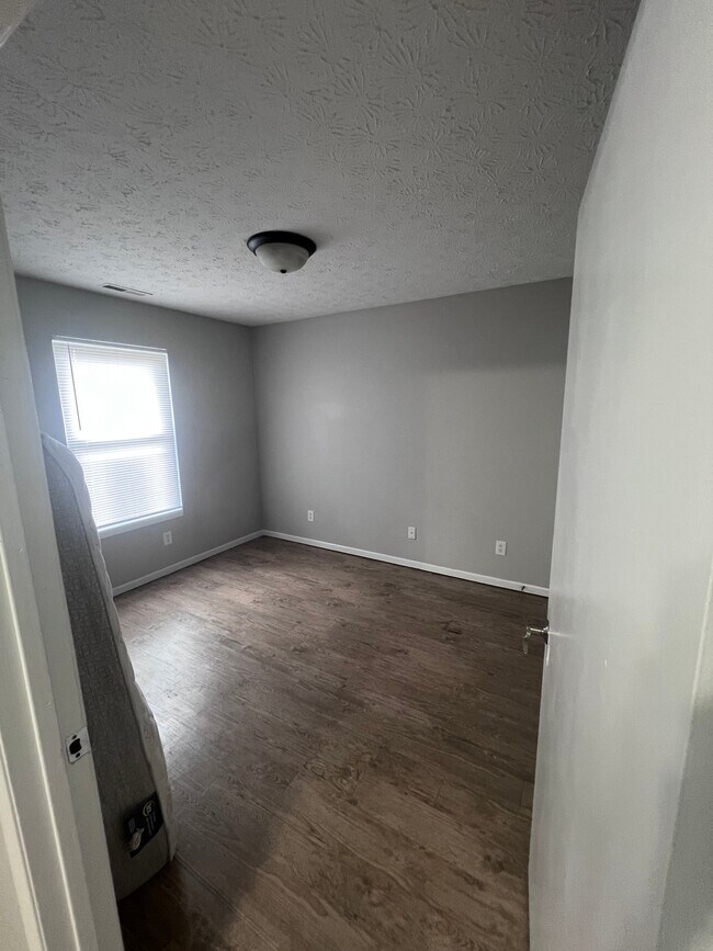 Foto del edificio - 1029 N 7th St