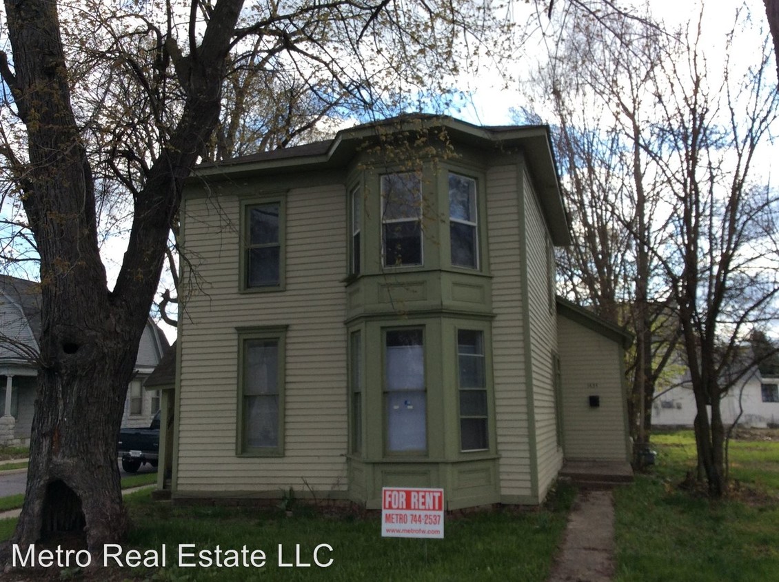 Primary Photo - 1434 Spy Run Ave