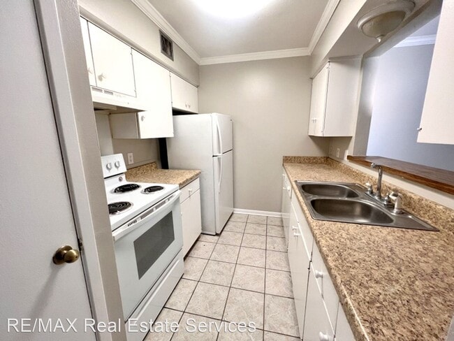 Foto del edificio - 1 br, 1 bath House - 7000 Creswell Unit 224