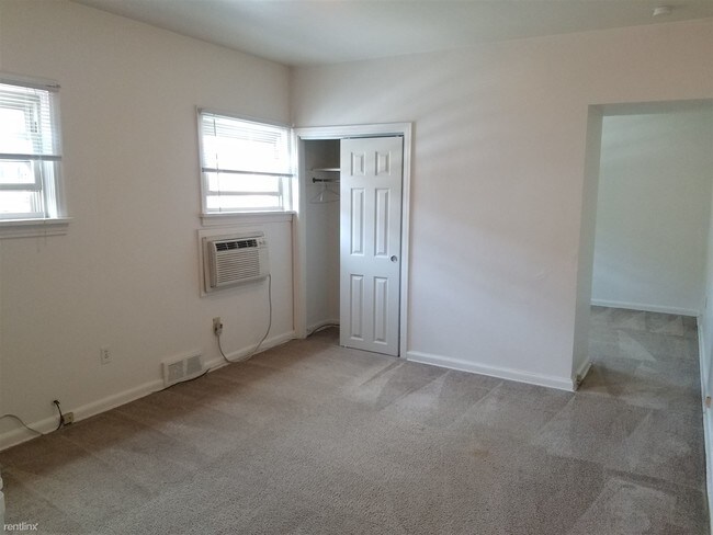 Building Photo - 1 br, 1 bath Apartment - 3808 Pier Street
