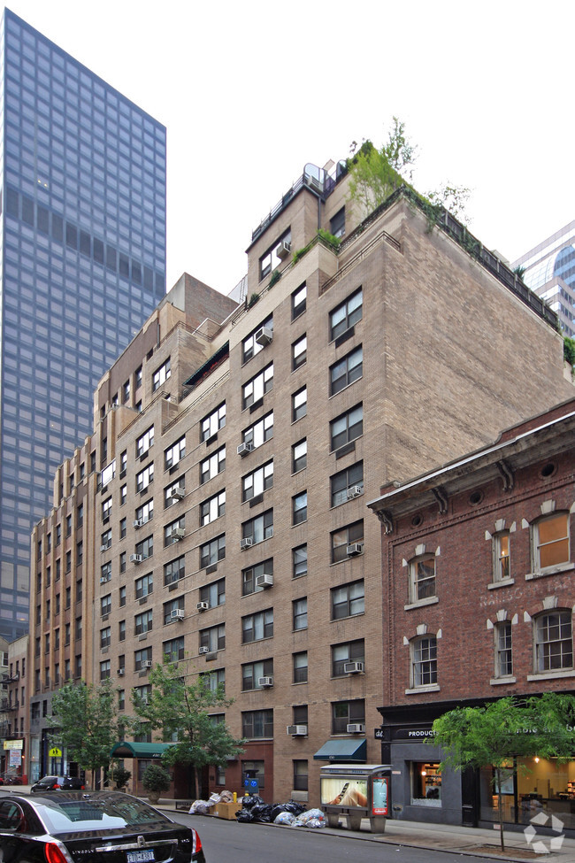 Primary Photo - 150 E 56th St