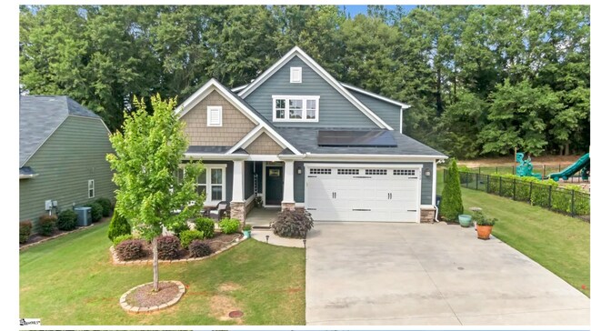 Foto del edificio - 500 Briar Oaks Ln