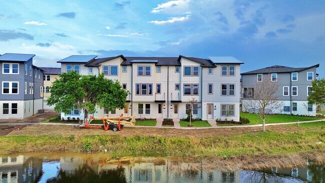 Building Photo - 13144 Bovet Ave