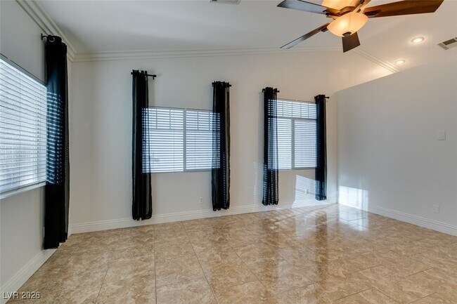 Building Photo - 669 Pacific Cascades Dr