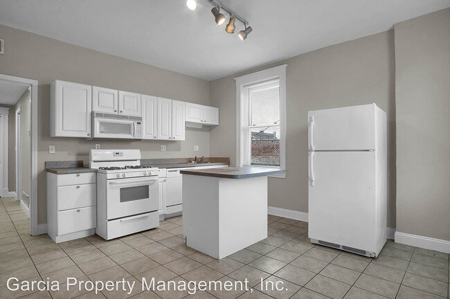 Building Photo - 6830-6838 Gravois Ave