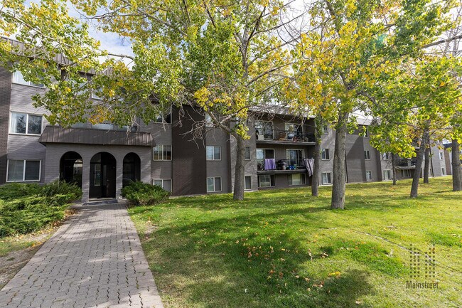 Photo du bâtiment - Huntsville Apartments