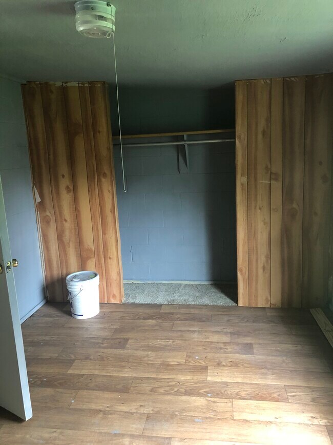 Foto del edificio - 2 bedroom/1 bathroom house for rent