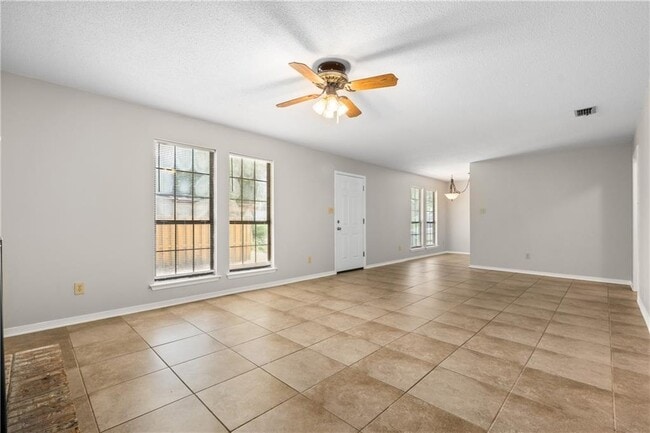 Building Photo - 5928 Windham Ct