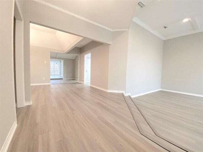 Building Photo - 4207 Country Brook Dr