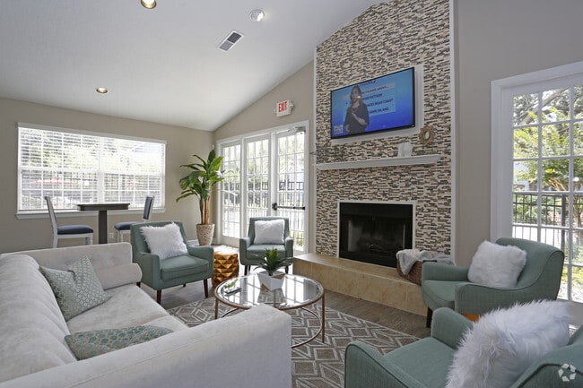 Interior Photo - Stonegate Apartments