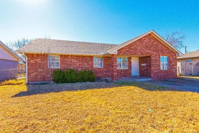 Foto del edificio - 733 N Norman Ave