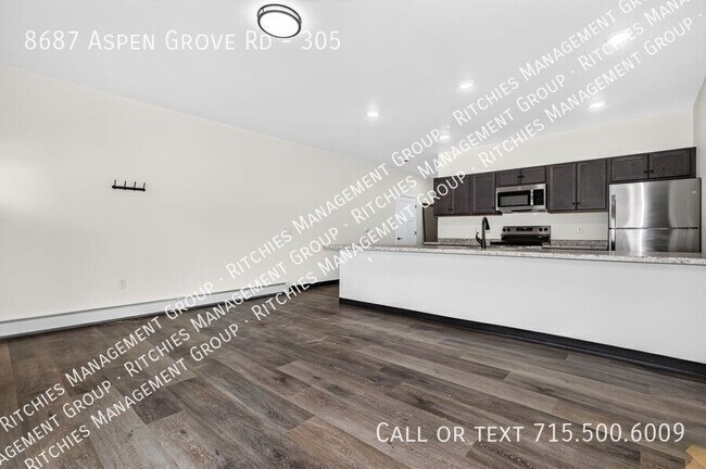 Foto del edificio - 8687 Aspen Ln