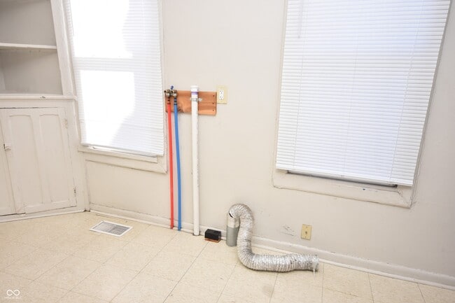 Foto del edificio - 1523 S Talbott St