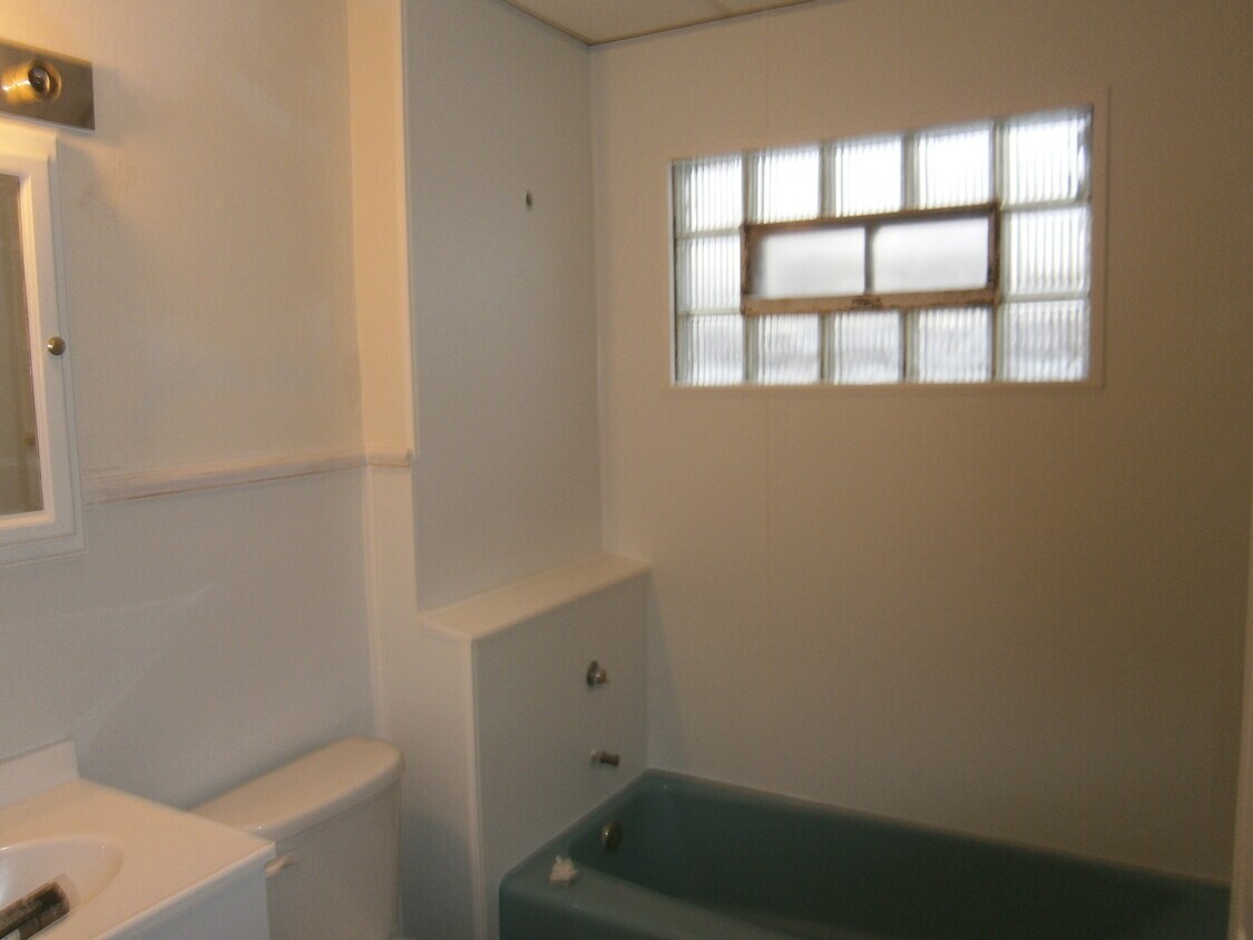 Bathroom - 30 Atwood Pl