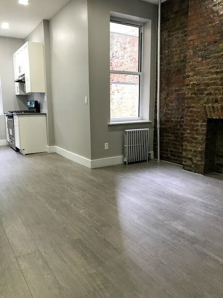 Building Photo - 893 St Johns Pl