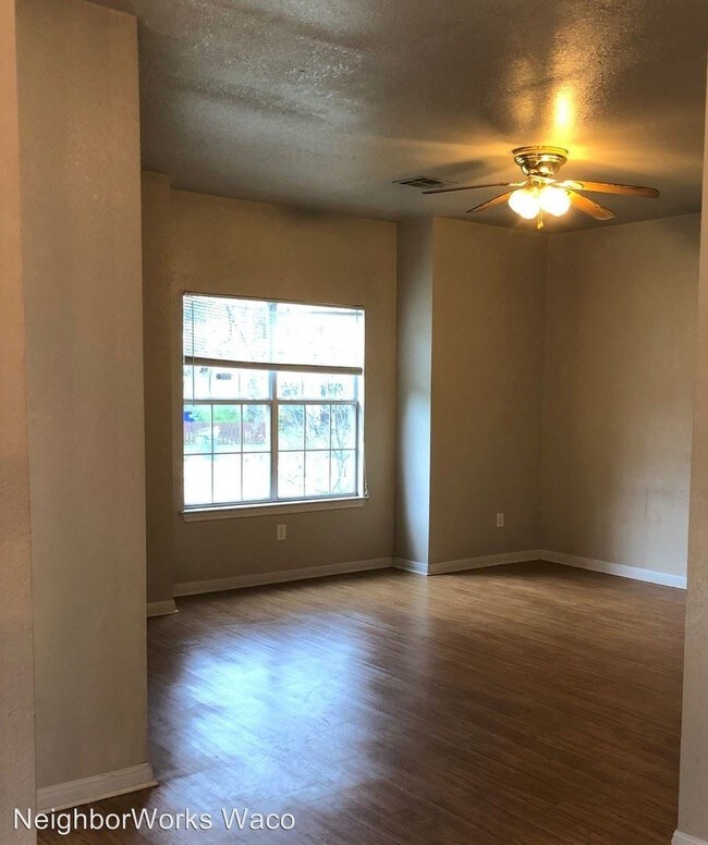 Foto del edificio - 3 br, 2 bath House - 528 N. 15th