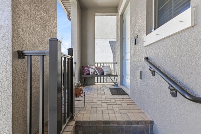 Foto del edificio - 7410 S Faul St