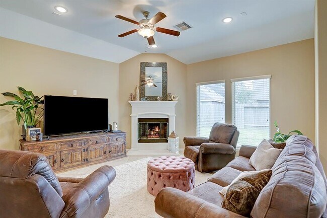 Foto del edificio - 4411 Eclipse Park Ct