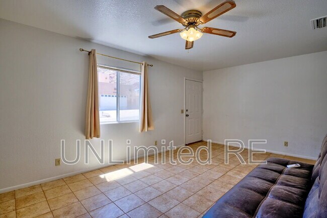 Foto del edificio - 37339 Buckskin Cir