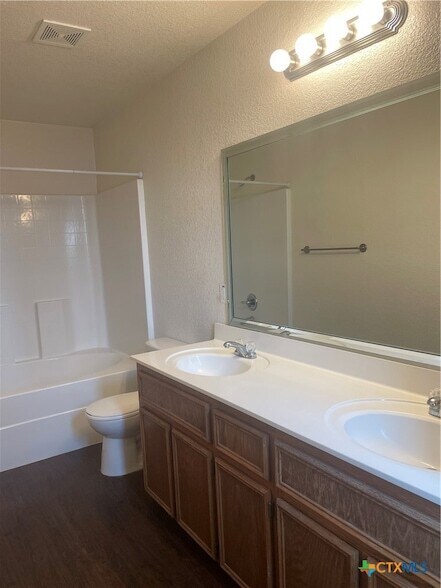 Building Photo - 4702 Waterproof Dr