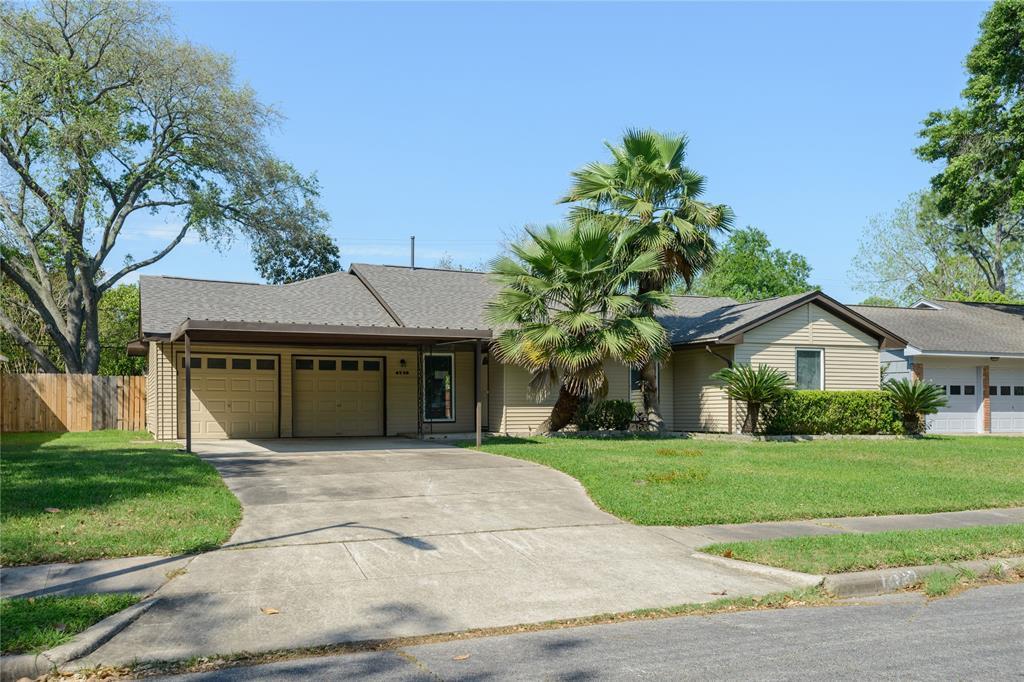 Primary Photo - 4738 Kingfisher Dr