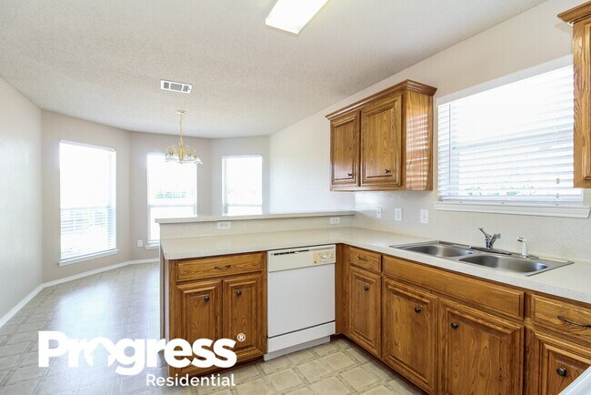 Building Photo - 12437 Seven Eagles Ln