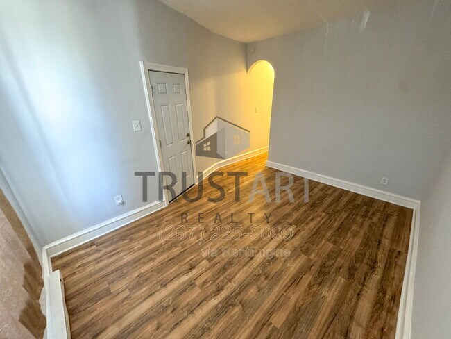 Photo - 2446 N 33rd St Apartment