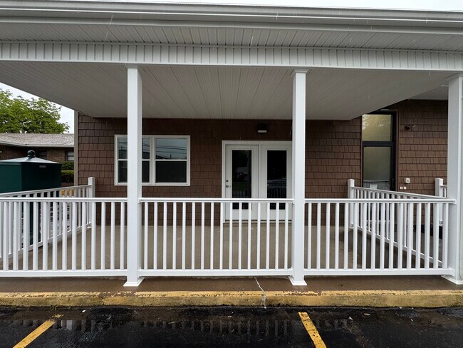 Foto del edificio - 415 W Butler Dr