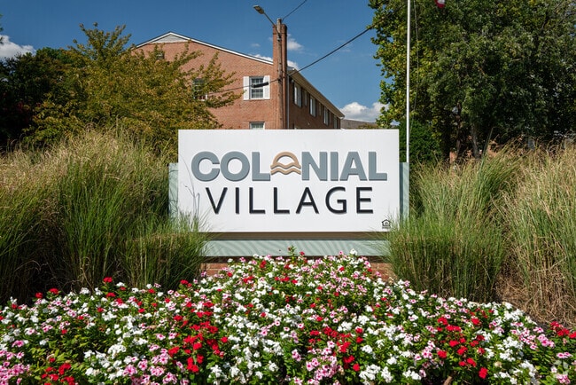 Foto del edificio - Colonial Village Apartments