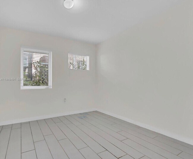 Foto del edificio - 740 Meridian Ave