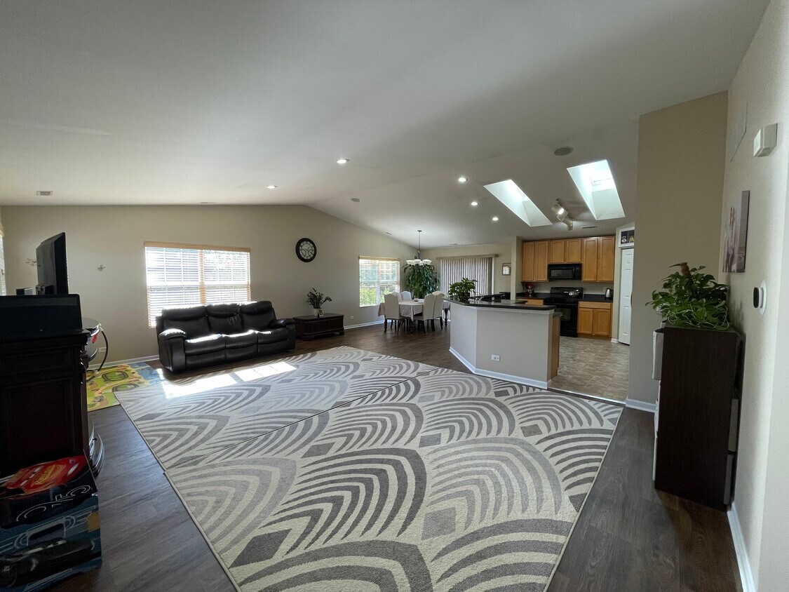 Foto principal - 13 Christie Ct