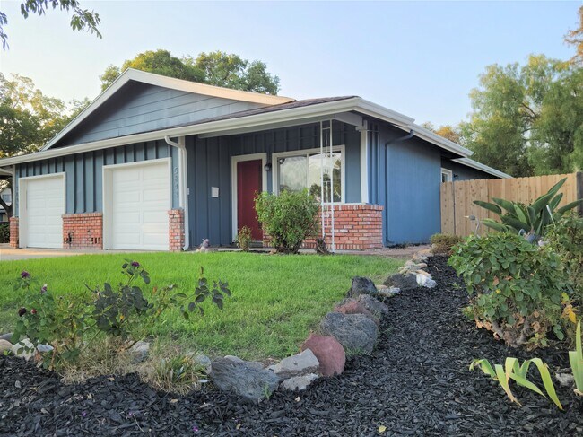 Building Photo - 5643 Marlin Ct