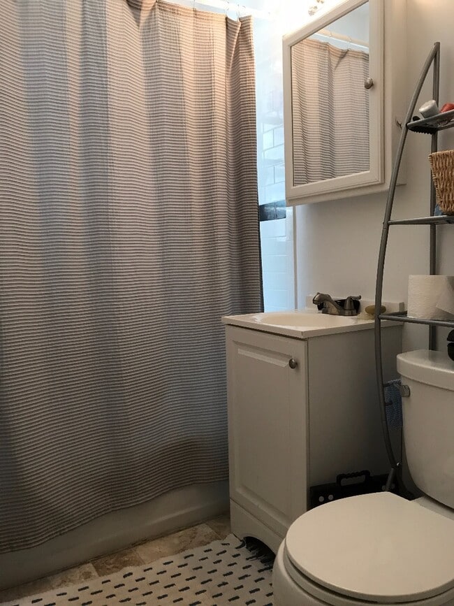 Foto del edificio - 1615 Commonwealth Ave