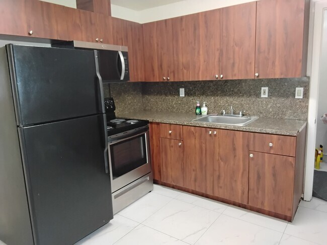 Foto del edificio - 2523 NW 175th Ter