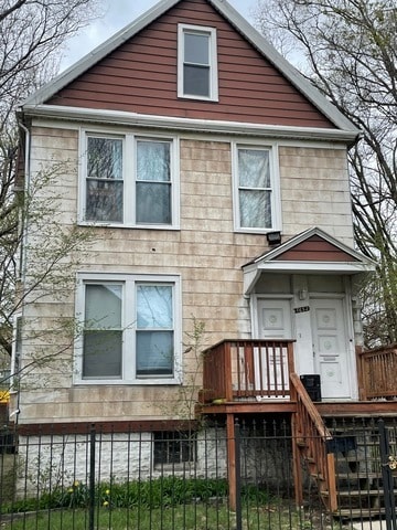 Building Photo - 7652 S Dante Ave