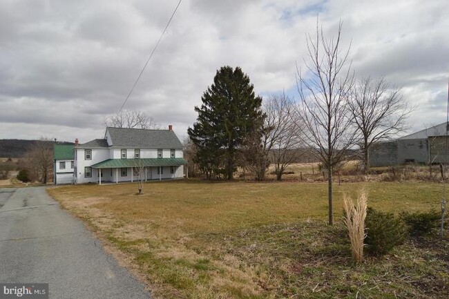 Foto del edificio - 4 bedroom in Oley PA 19547