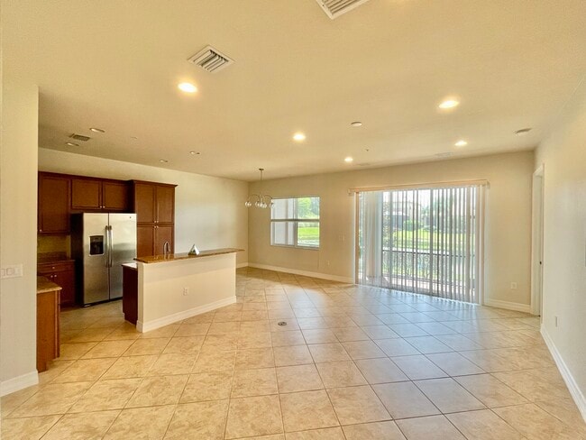 Building Photo - 6532 Monterey Point