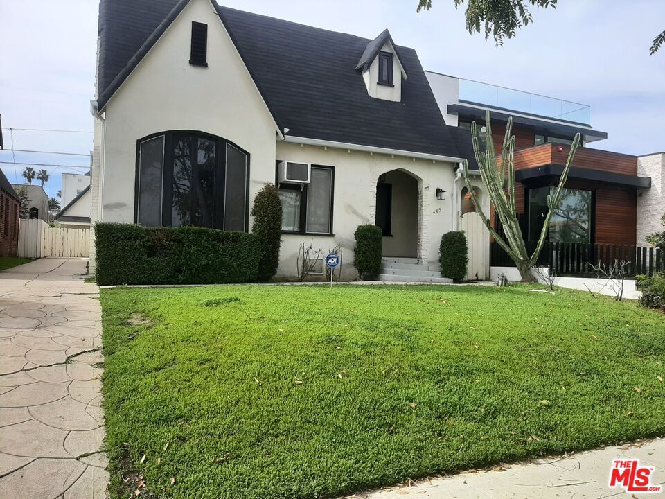 Primary Photo - 445 S Wetherly Dr
