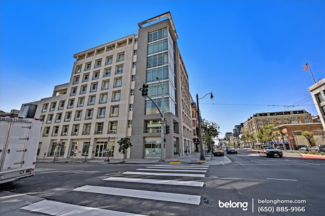 Primary Photo - 1868 Van Ness Ave
