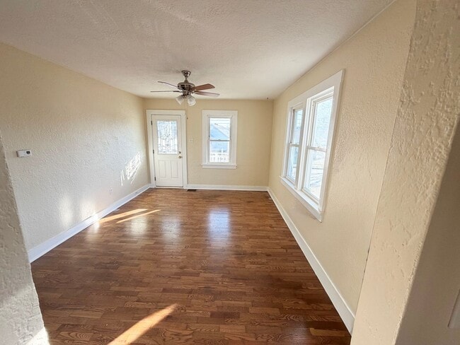 Building Photo - Charming home in Jackson, just minutes from Uptown!