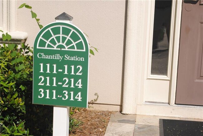 Foto del edificio - 1538 Chantilly Dr NE