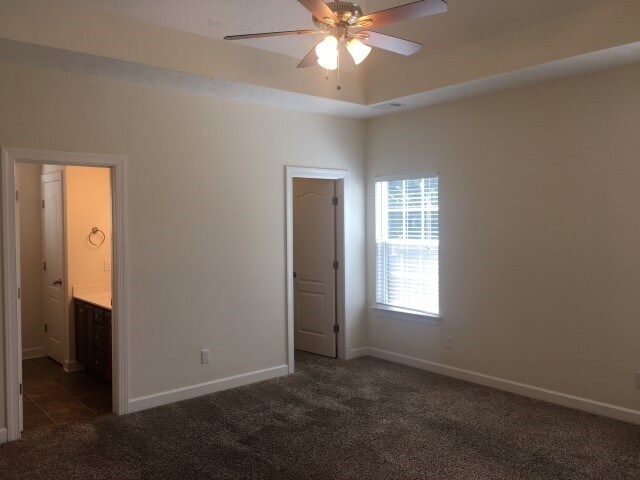 Foto del edificio - 204 Stecoah Ct